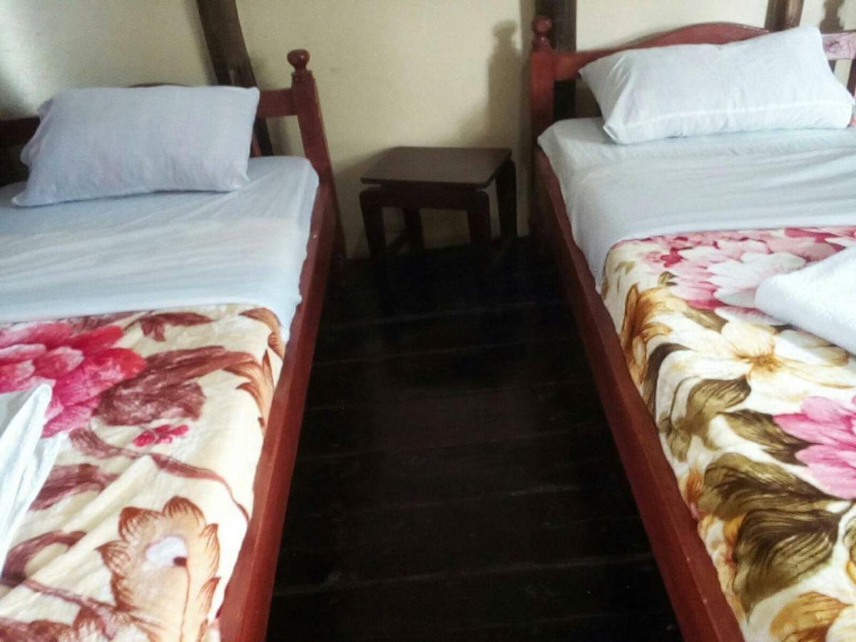 Bed and Breakfast Ruhija Community Rest Camp Kabale Exterior foto